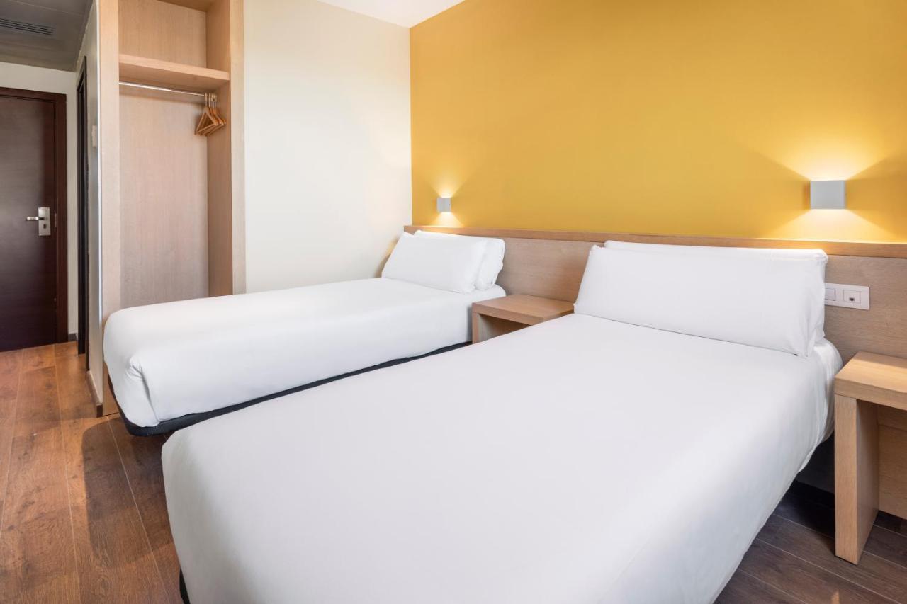 Hotel 280 Zaragoza 卡拉托劳 外观 照片