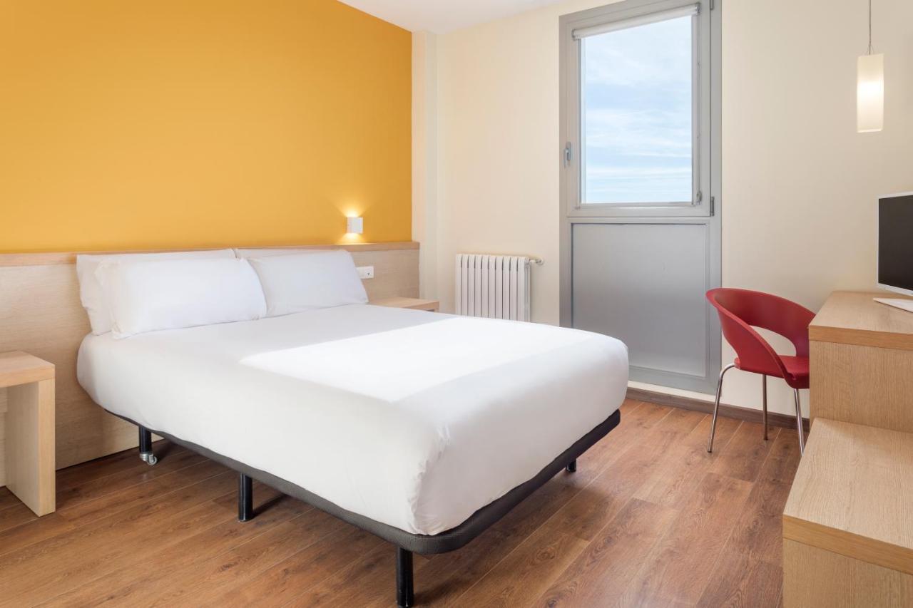 Hotel 280 Zaragoza 卡拉托劳 外观 照片