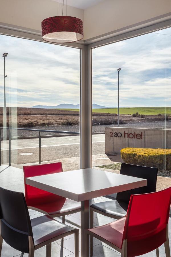 Hotel 280 Zaragoza 卡拉托劳 外观 照片