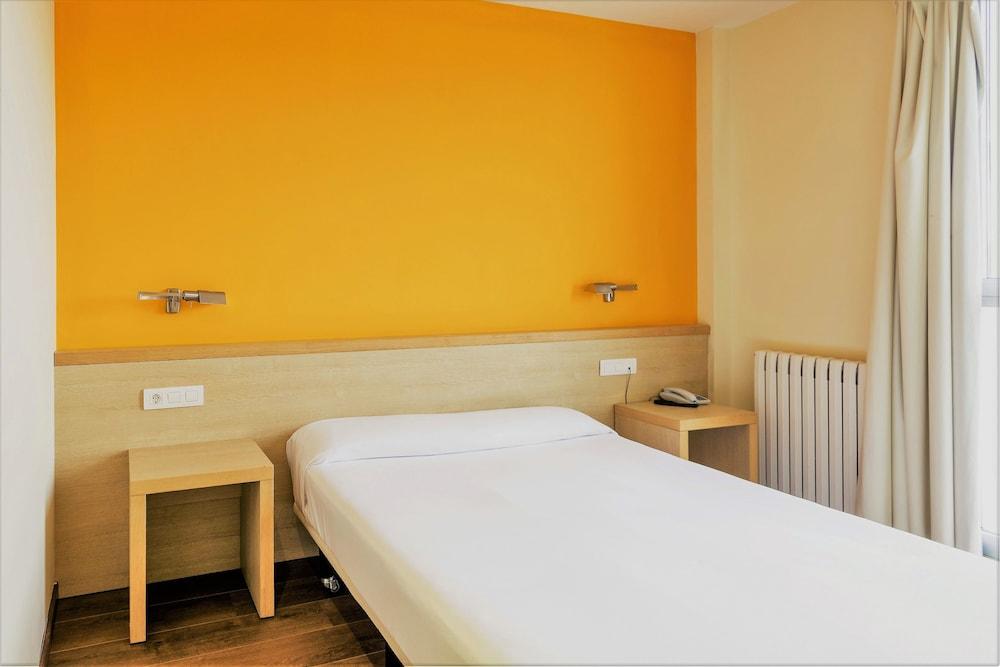 Hotel 280 Zaragoza 卡拉托劳 外观 照片