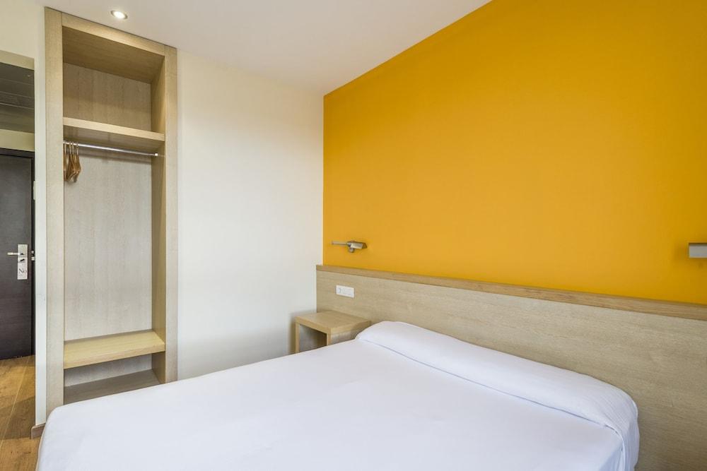Hotel 280 Zaragoza 卡拉托劳 外观 照片